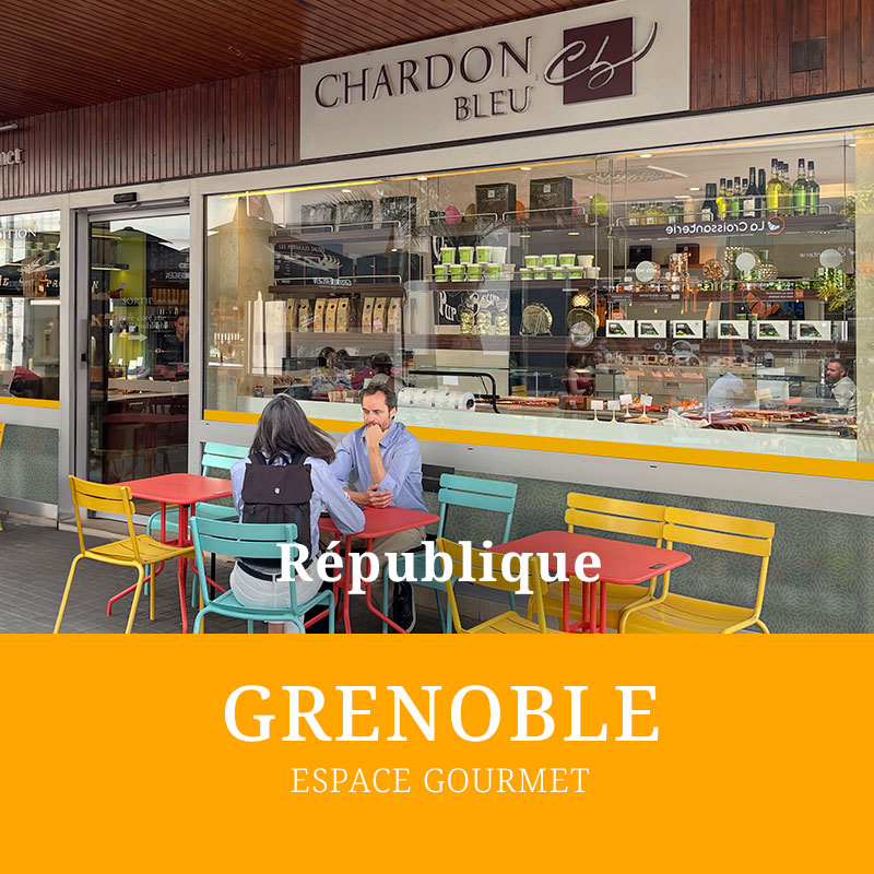 Façade de la boutique Chardon Bleu Espace Gourmet République à Grenoble